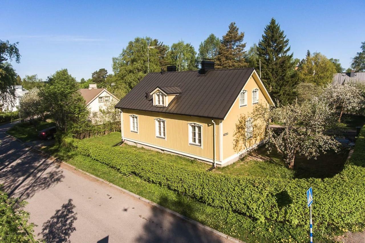 Villa Haermaelae Тампере Екстериор снимка